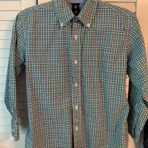 Gap button up. Long sleeved. Size 10